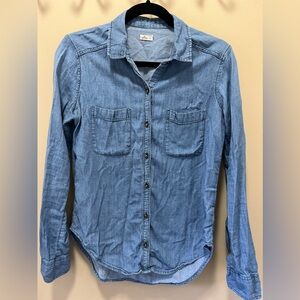 Hollister Button Down Women’s Small Blue Denim Light Wash Lightweight